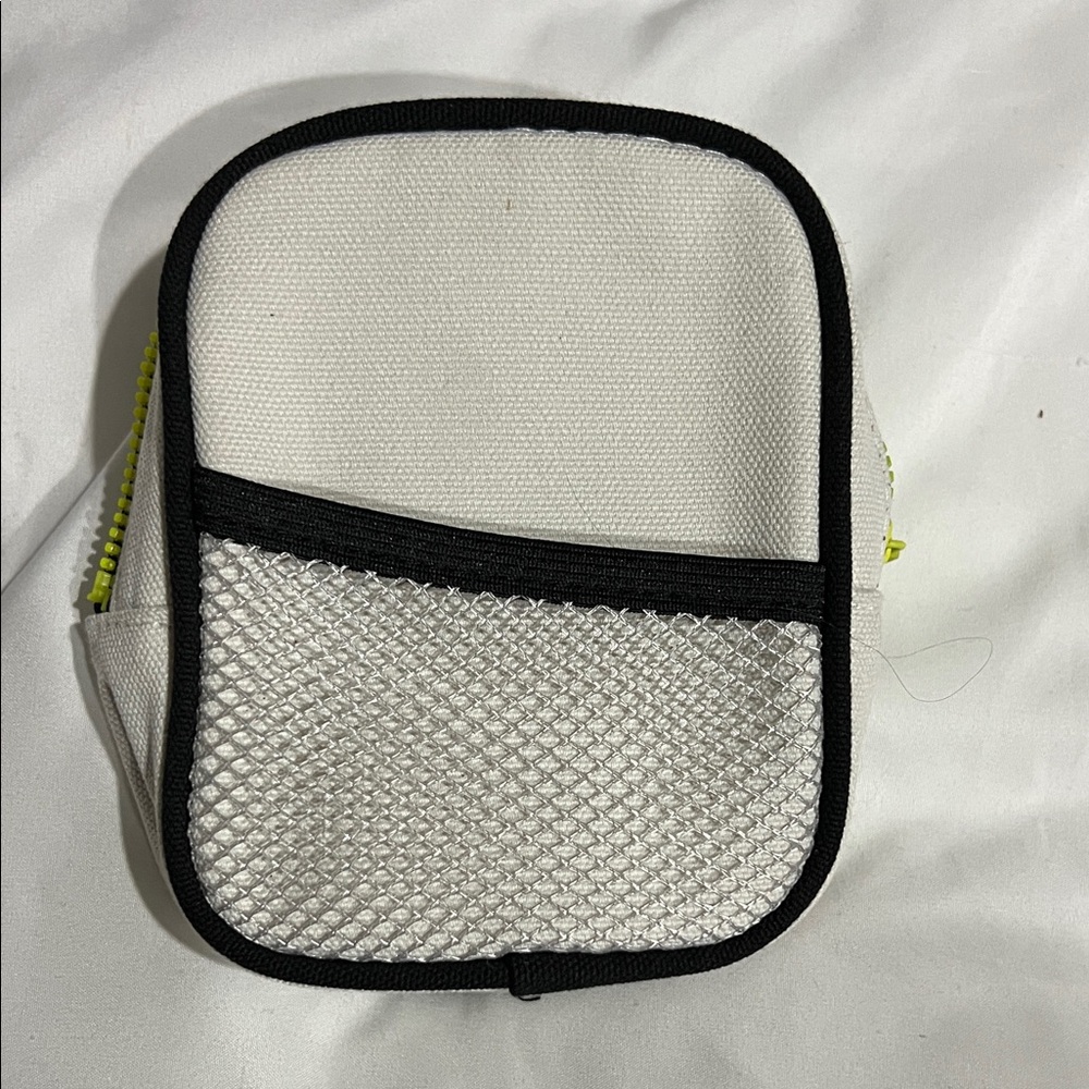 Lululemon Saje Cream and Black Organizer Pouch - Picture 3 of 3